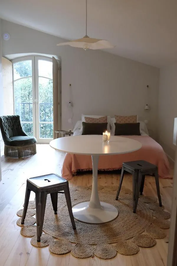 Studio Confort + Saint-Etienne